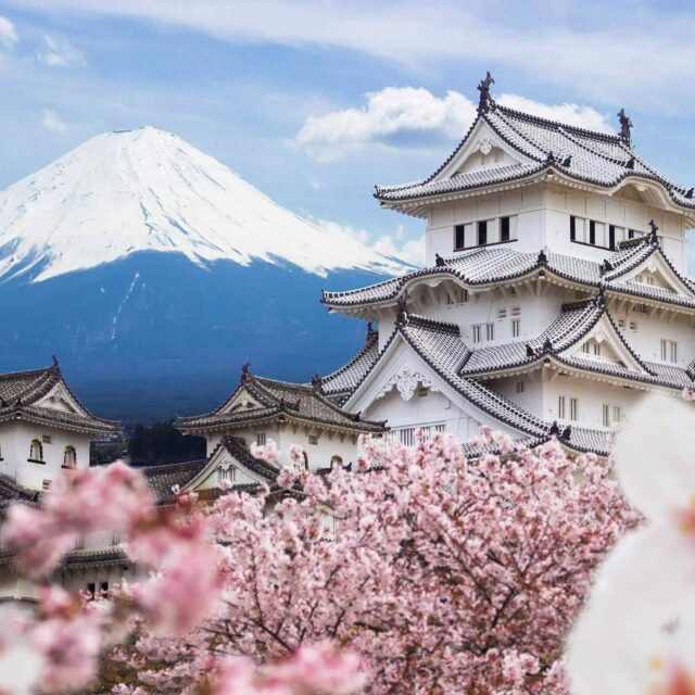 https://allabout.tours/wp-content/uploads/2018/09/japan_01-640x640.jpg