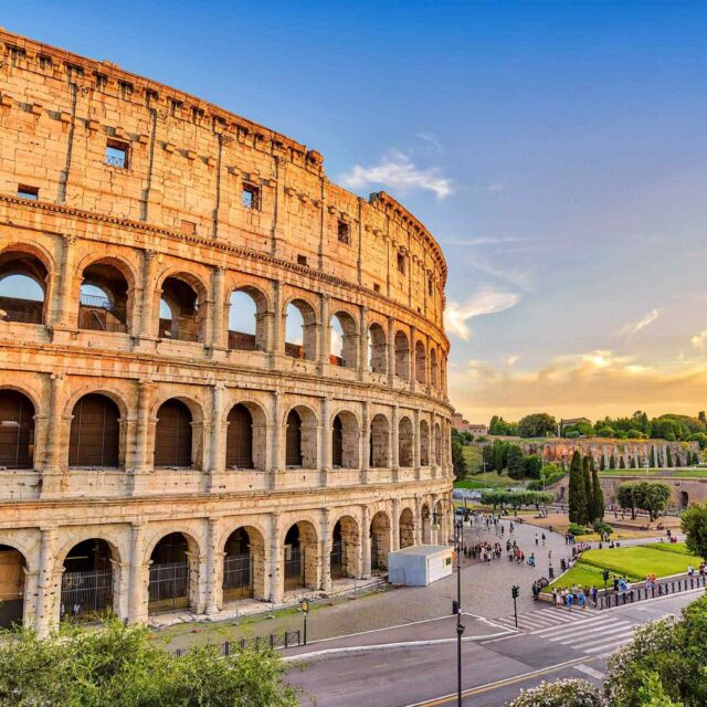 https://allabout.tours/wp-content/uploads/2018/09/rome_01-640x640.jpg